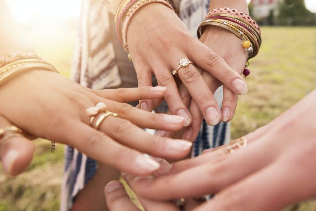 La symbolique des bijoux : entre tradition et valeur sentimentale.