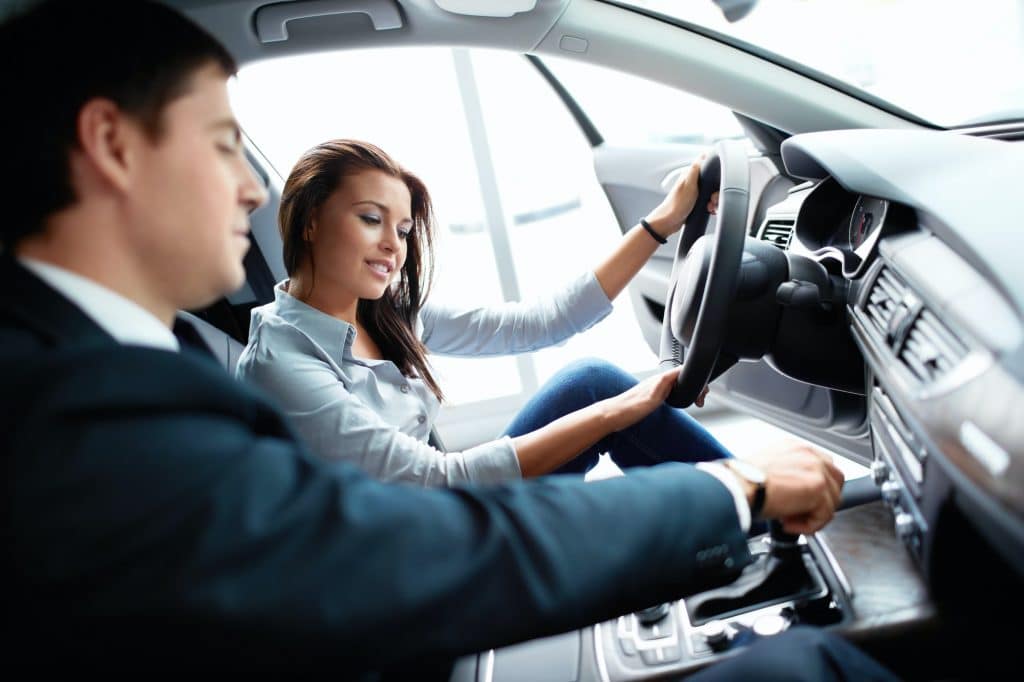 Optez pour un professionnel de l'automobile afin d'éviter les mauvaises surprises.