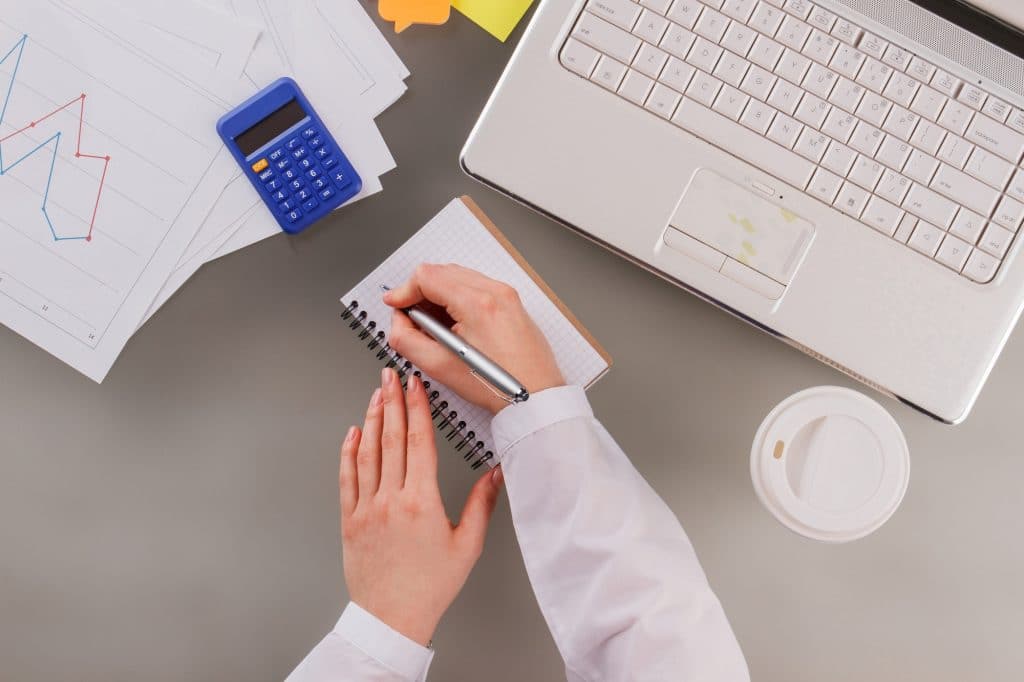 Effectuer ses déclarations en ligne grâce à jedeclare : un précieux gain de temps.