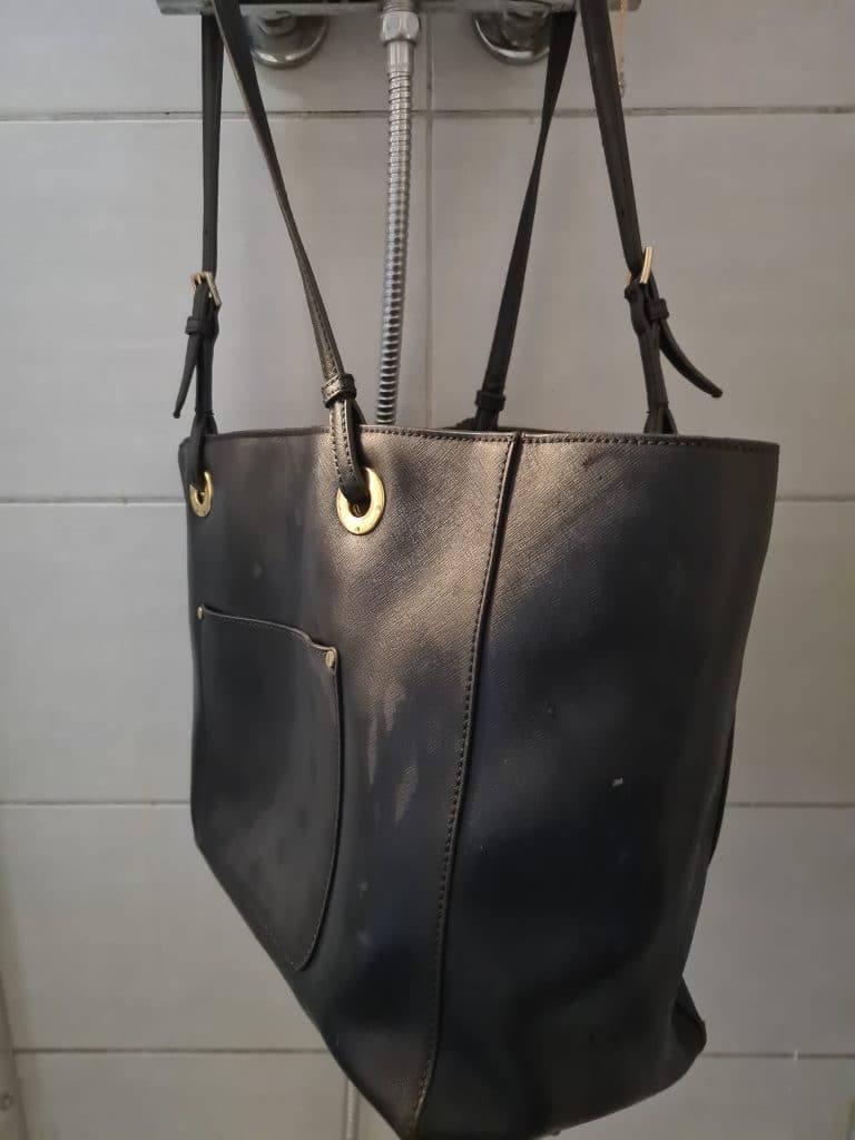 Sac en cuir Michael Kors après un nettoyage doux